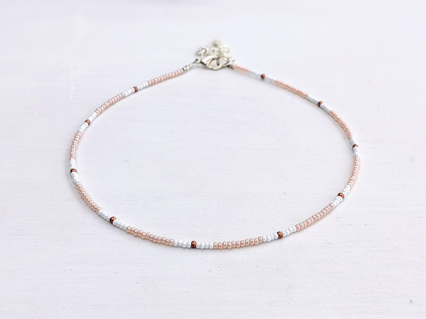 Beaded Surfer Necklace Pink Seed Bead Choker Beach Necklace for Women Dainty Colorful Boho Jewelry Handmade Beaded Summer Accessories Surfer
