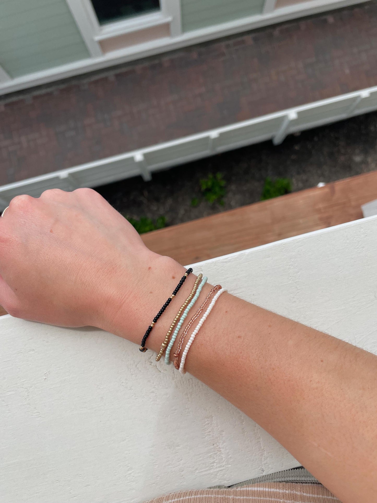 Tiny Seed Bead Bracelet Boho Stretch Bracelet Stack Simple Beaded Bracelet for Women Minimalist Jewelry for Layering Casual Bracelets Dainty