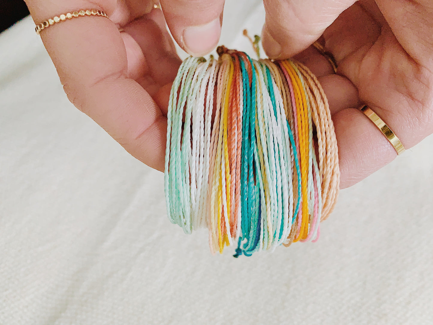 MYSTERY Multicolor Simple Adjustable String Bracelet