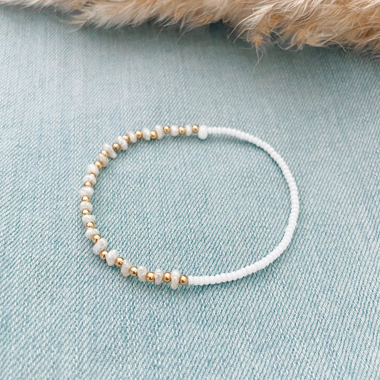 Minimalist 14k Gold Filled Pearl Stretch Bracelet