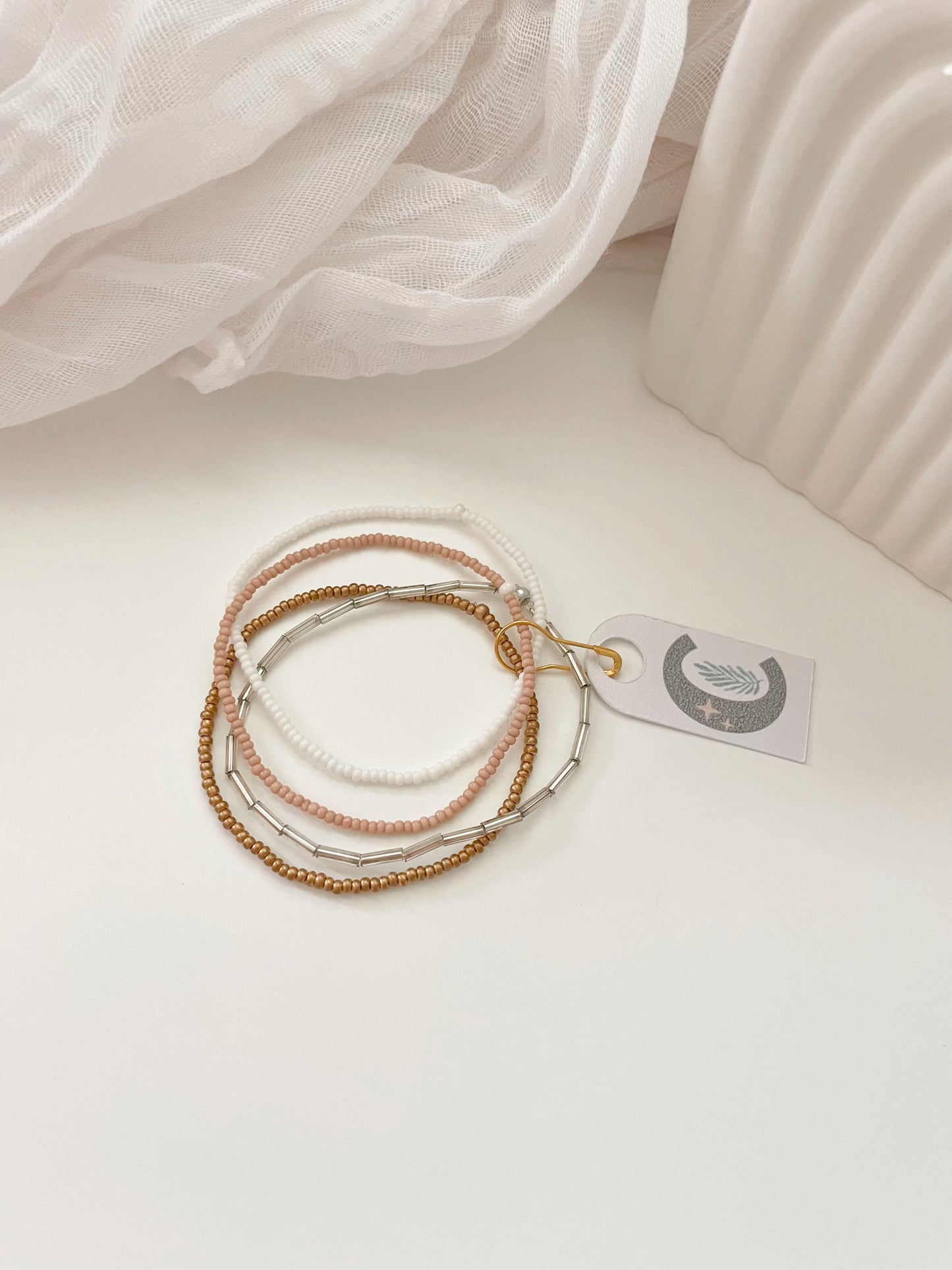 Simple Dainty Seed Bead Stretch Bracelet Set, Beaded Minimalist Bracelet Stack