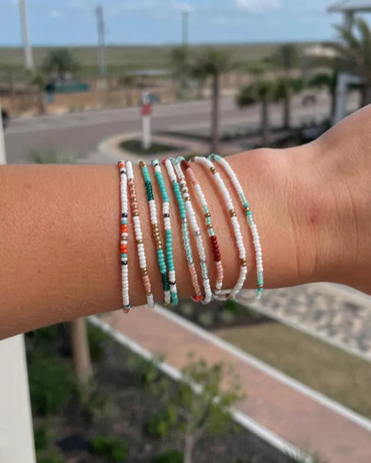 Dainty Seed Bead Stretch Bracelets for Women, Patterned Beaded Bracelets, Minimalist Tiny Bead Bracelets, Beachy Jewelry