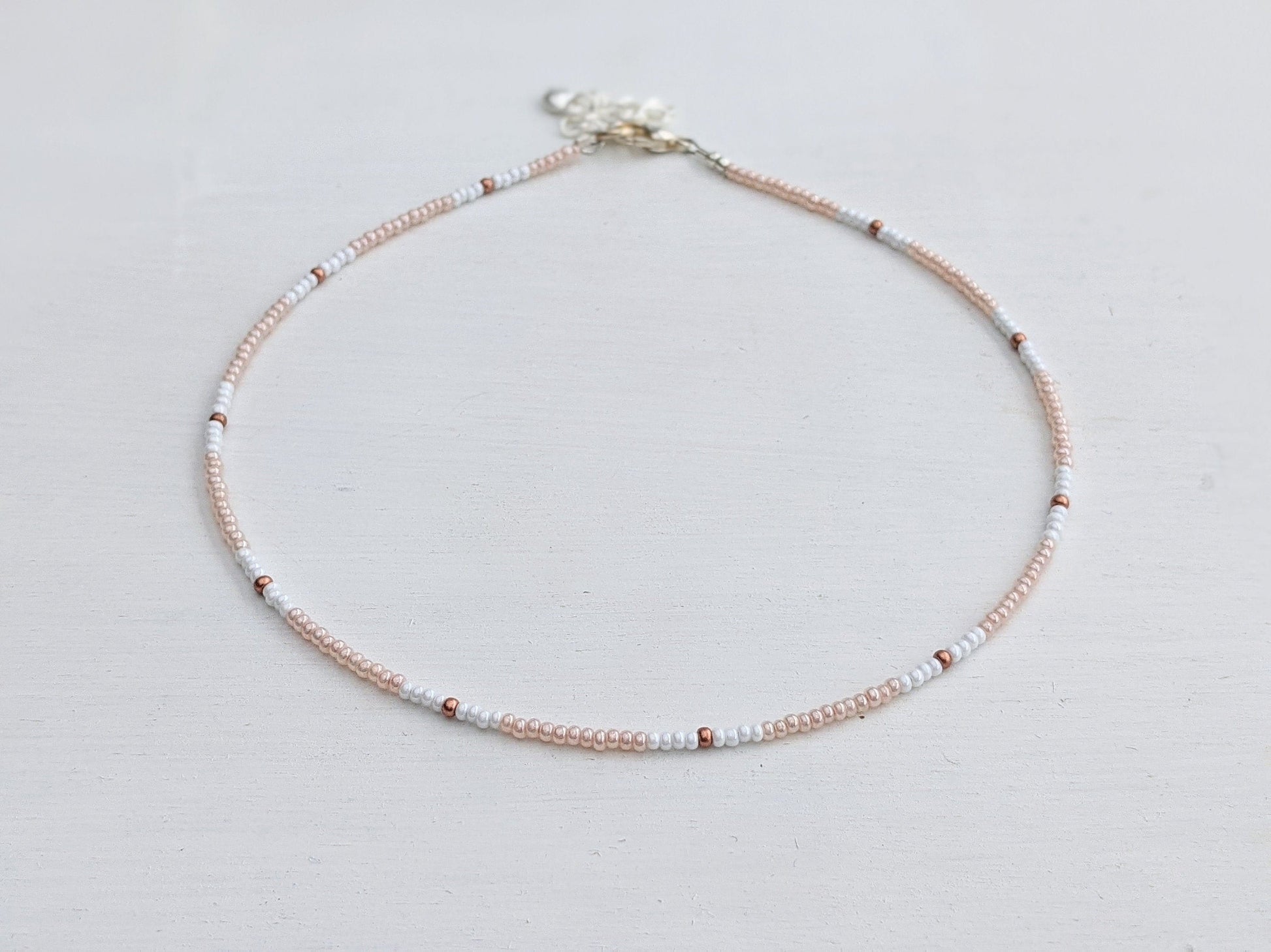 Beachy Pink ⋆ Seed Bead Choker, Beach Necklace, Dainty Beaded Necklace, Pink Necklace, Colorful Necklace, Seed Bead Necklace, Beaded Choker