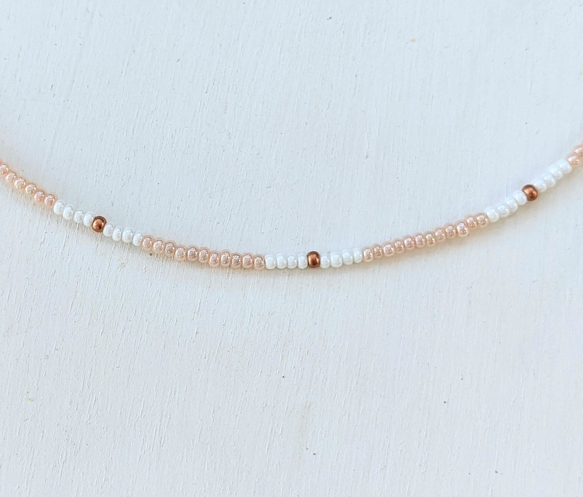 Beachy Pink ⋆ Seed Bead Choker, Beach Necklace, Dainty Beaded Necklace, Pink Necklace, Colorful Necklace, Seed Bead Necklace, Beaded Choker