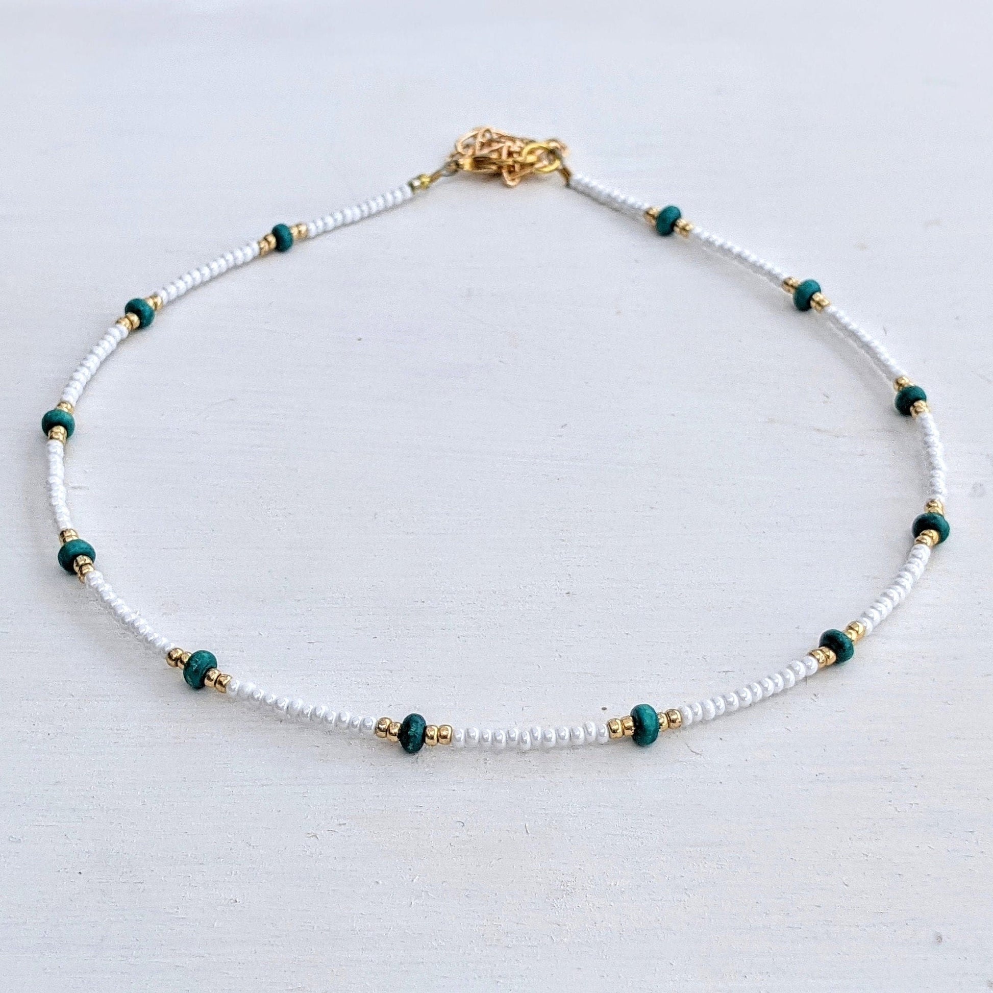 Tropical Island ⋆ Seed Bead Necklace, Seed Bead Choker, White Choker, Choker Necklace, Beaded Necklace, Beaded Choker, Dainty Necklace