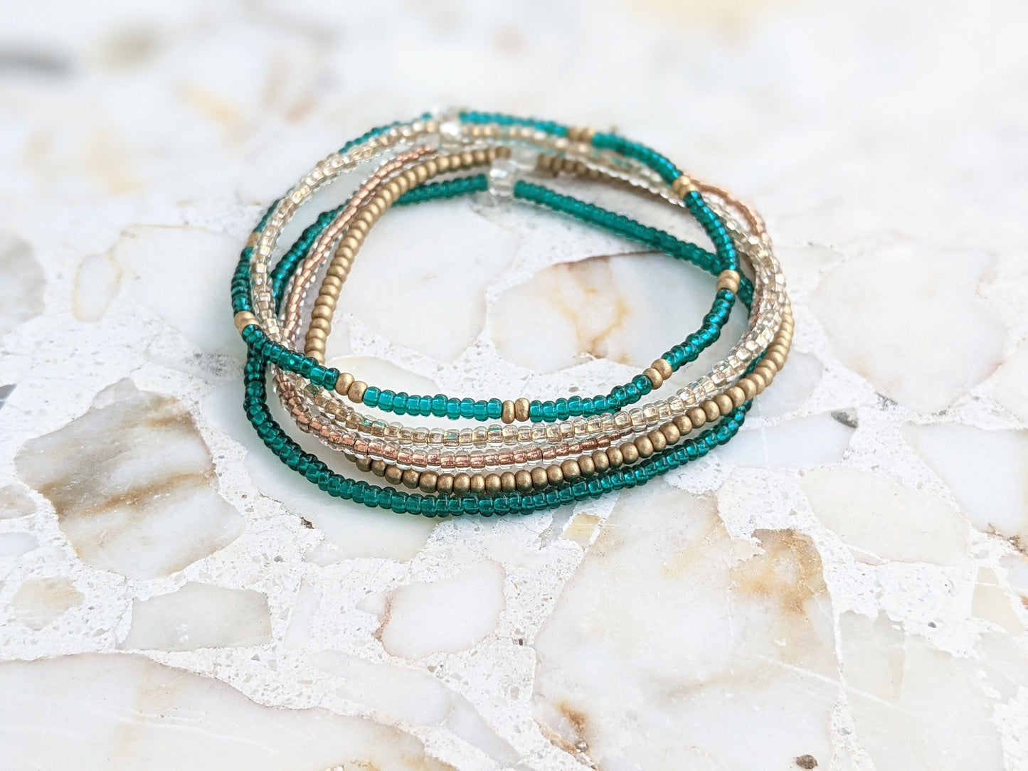 Emerald Green and Gold Beaded Bracelet Set Stretchy Tiny Bead Bracelet Minimalist Jewelry for Bridesmaids Gift Elegant Bracelet Stack Dainty