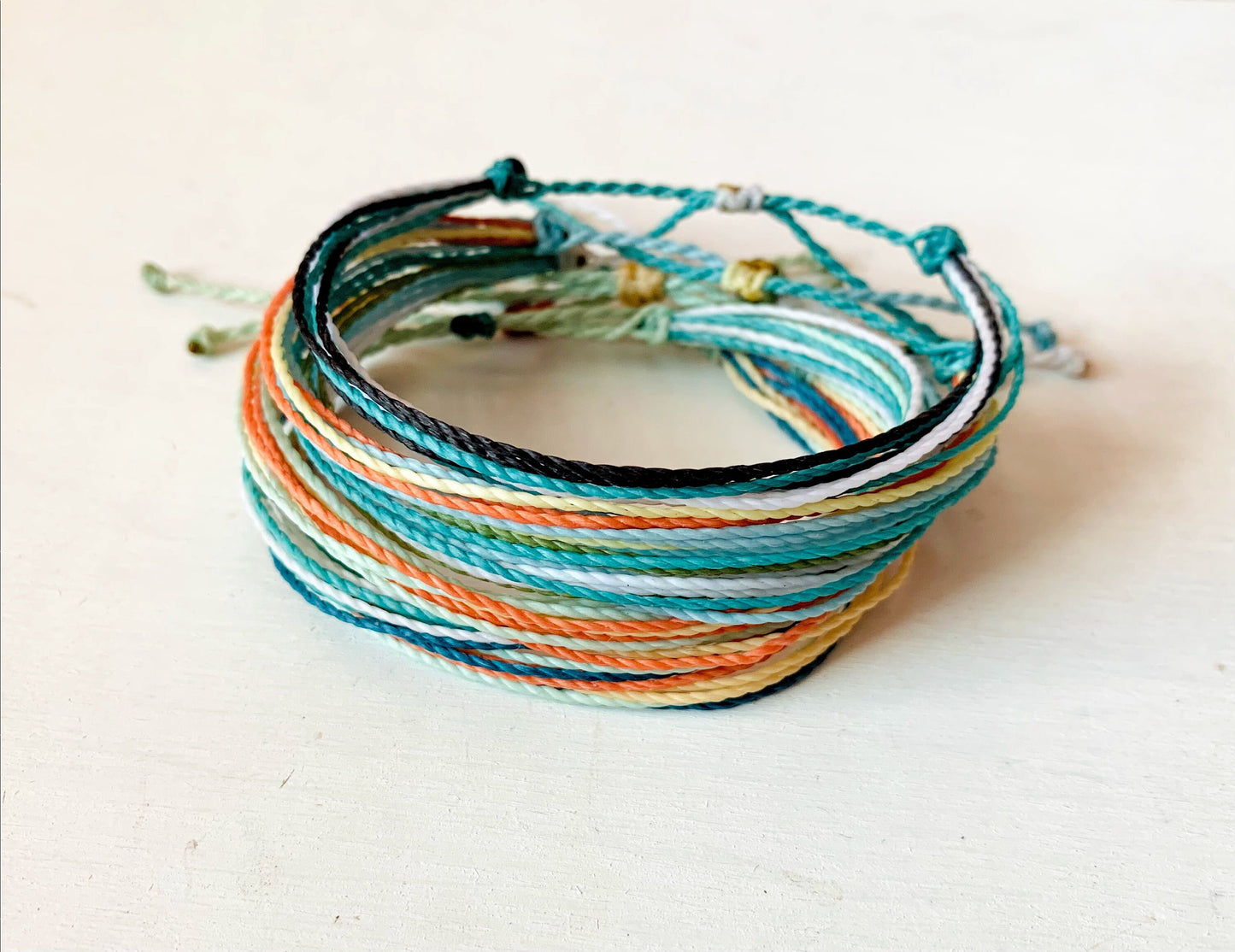 Friendship Pack, Pura Vida Style Bracelet, Beachy Bracelet, Surf Bracelet, Bracelet Set, Stackable Bracelet, String Bracelet, Handmade