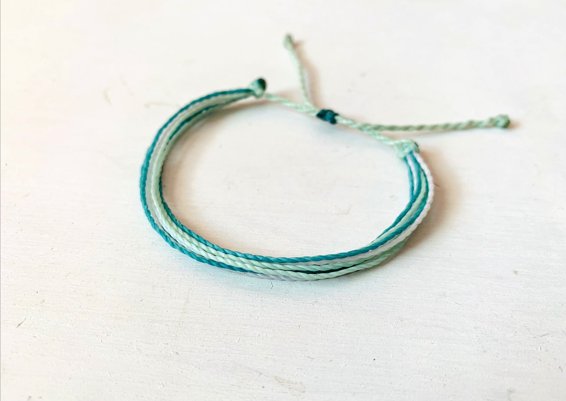 Friendship Pack, Pura Vida Style Bracelet, Beachy Bracelet, Surf Bracelet, Bracelet Set, Stackable Bracelet, String Bracelet, Handmade