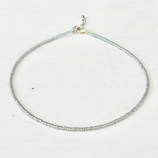 Minimalist Silver Bead Necklace, Seed Bead Choker, Dainty Silver Beaded Necklace, Seed Bead Necklace, Beaded Choker, Choker Necklace