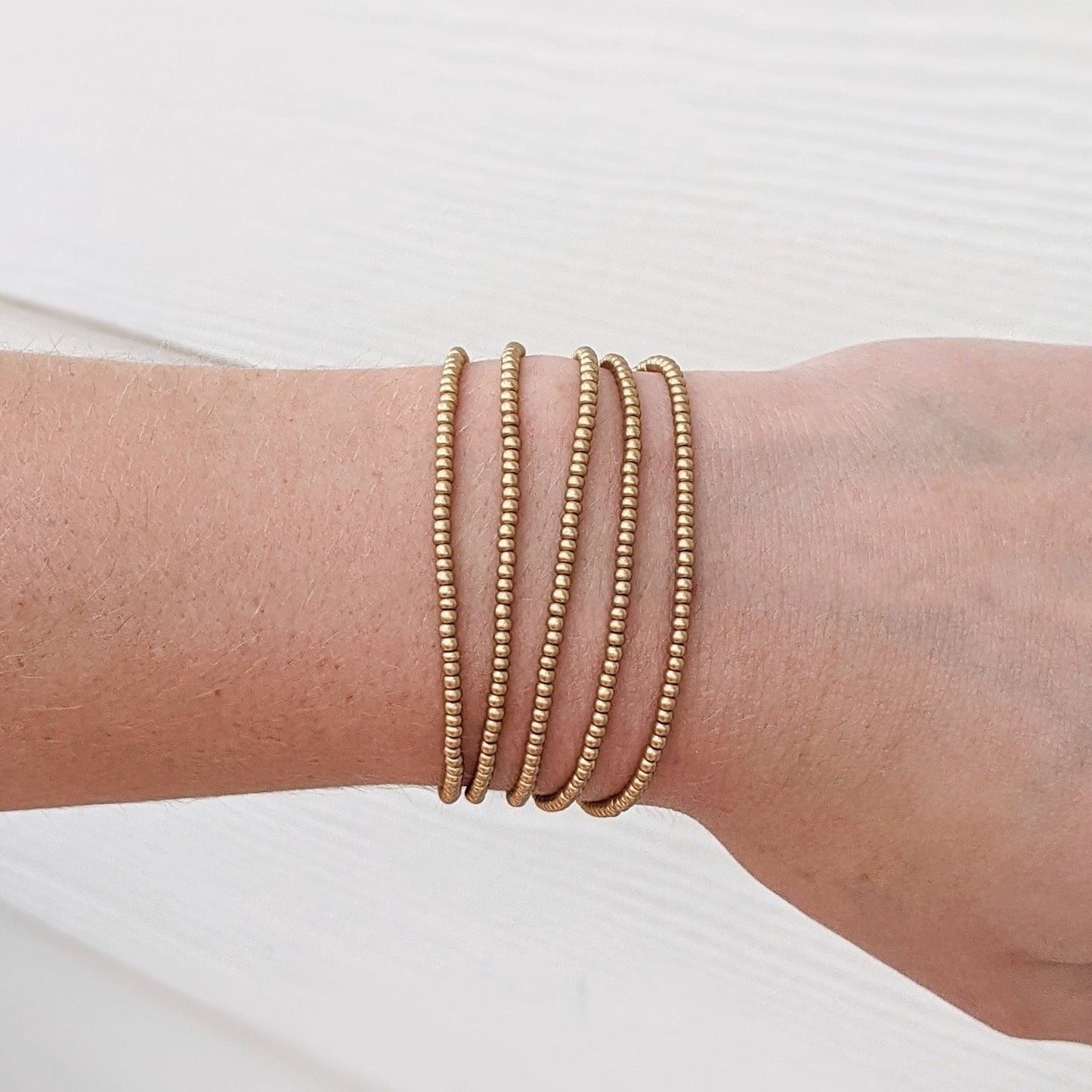 Minimalist Beaded Bracelet, Seed Bead Bracelet, Gold Bead Bracelet, Dainty Stretch Bracelet, Small Beaded Bracelet, Stacking Bracelets