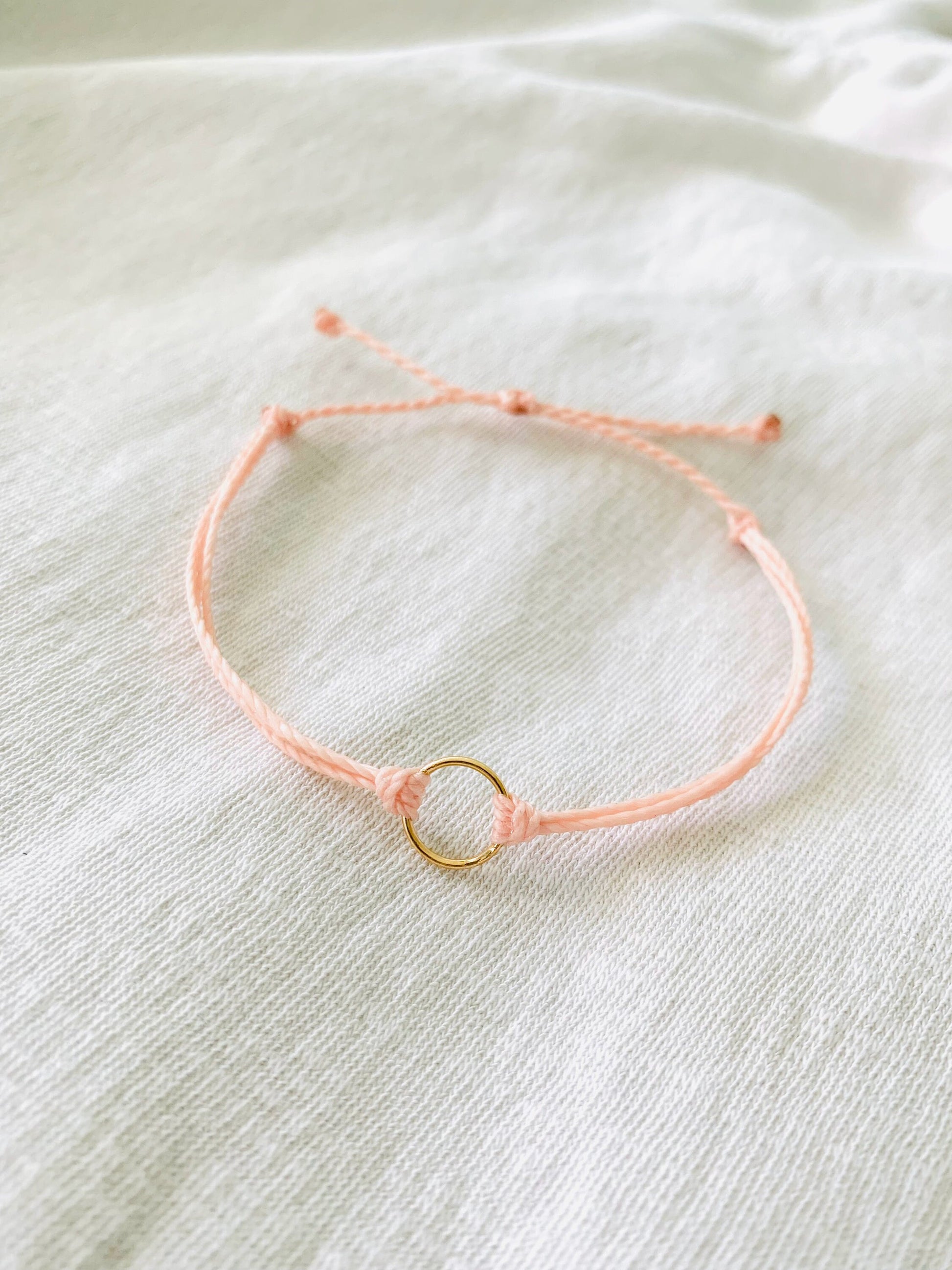 Circle Bracelet, String Bracelet, Handmade Jewelry, Surfer Bracelet, Waterproof Bracelet, Adjustable Bracelet