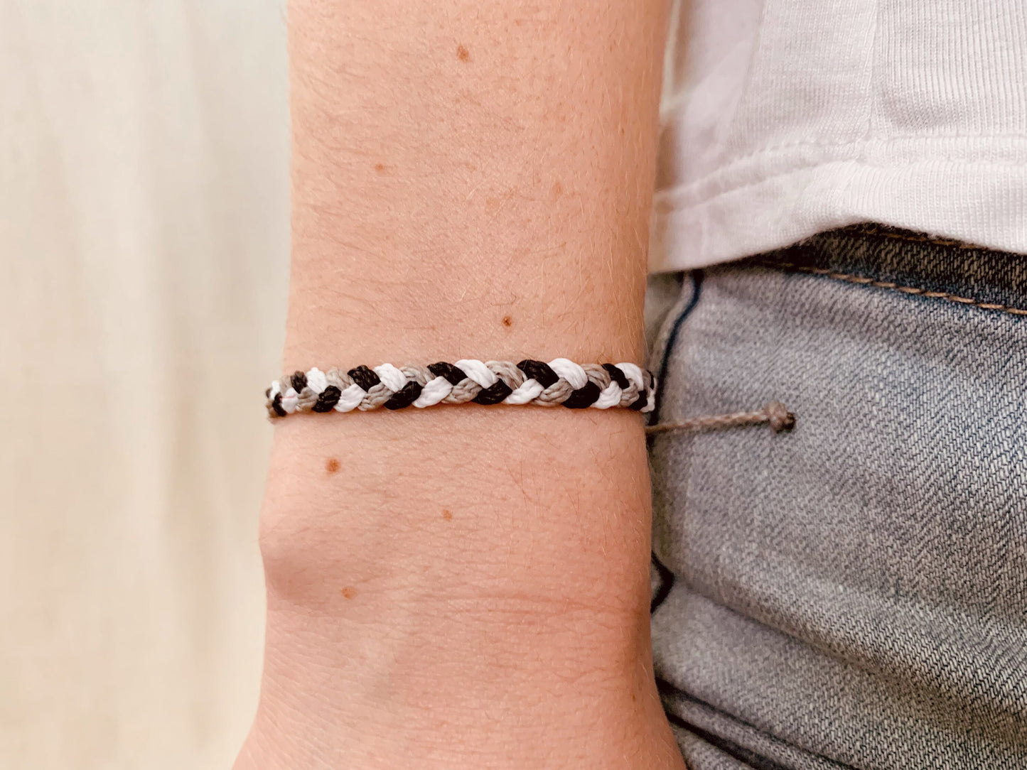 Black Braided Bracelet, Surfer Bracelet, Adjustable Bracelet, Waterproof, Handmade