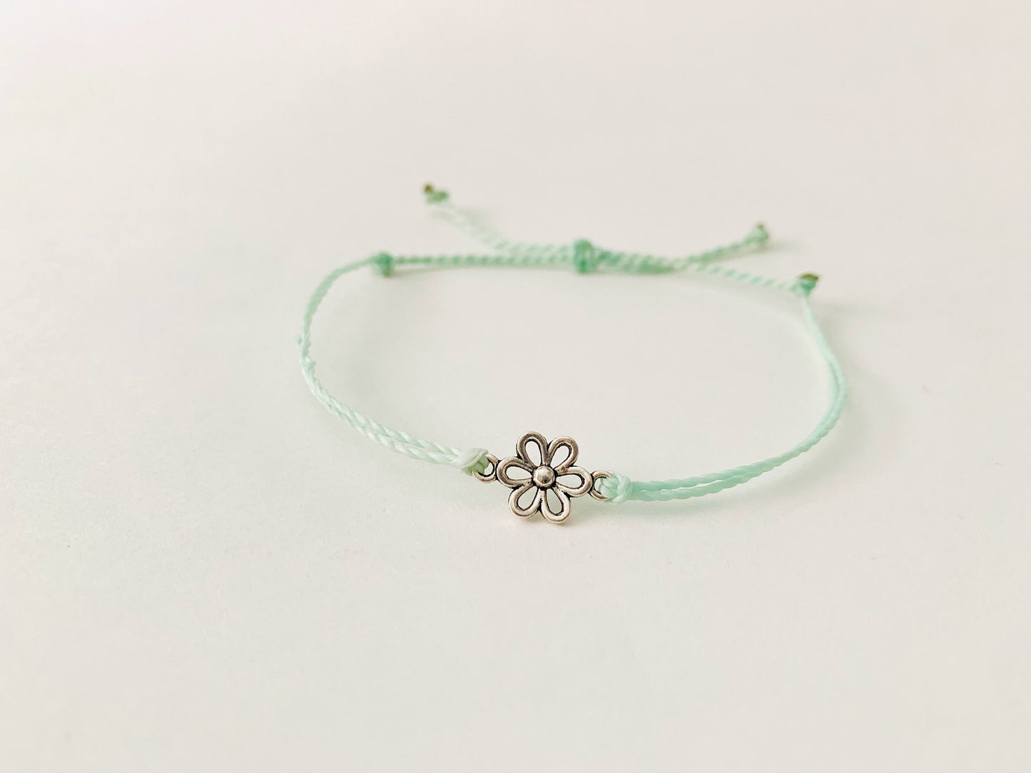 Flower Bracelet Set, Pura Vida Style Bracelet, Surf Bracelet, String Bracelet, Adjustable Bracelet, Stackable Bracelet, Handmade