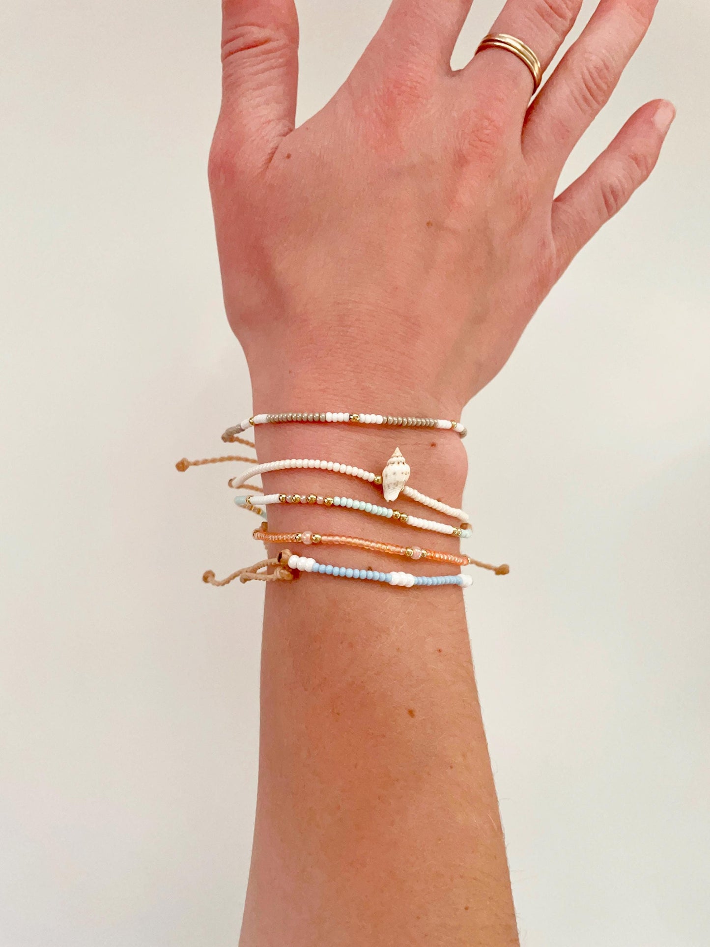 Surfer Bead Bracelet for Women Seed Bead Bracelet Waterproof Adjustable Bracelet Beaded Bracelet Beachy Bracelet Summer Jewelry Beaded
