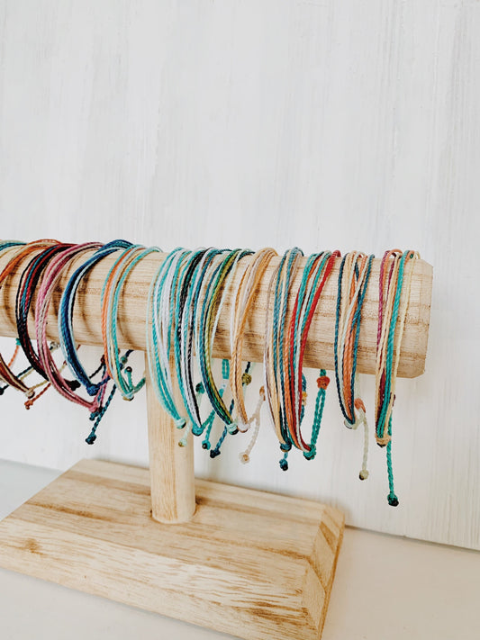 String Bracelet for Women Adjustable Surfer Bracelet Vacation Jewelry Beachy Bracelet Gift for College Girls Waterproof Bracelet Friendship