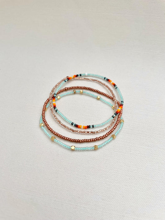 Seed Bead Stretch Bracelet Set Beach Jewelry for Travel Bracelet Stack Boho Beaded Bracelet Minimalist Tiny Stacking Bracelets Light Blue