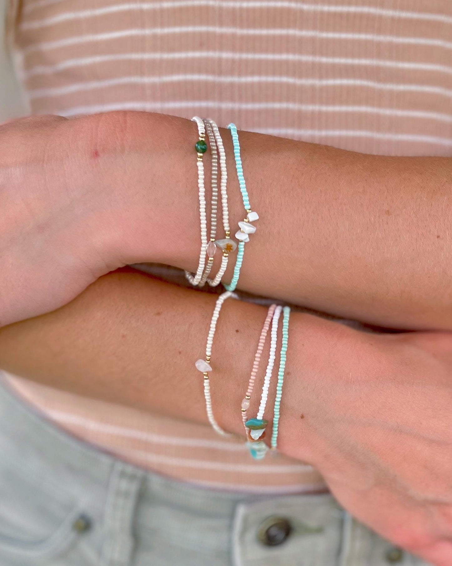 Tiny Stretch Gemstone Gold Filled Bracelet Gift for Daughter Beaded Jewelry Seed Bead Bracelet Set Minimalist Beaded Bracelet Everyday Wear