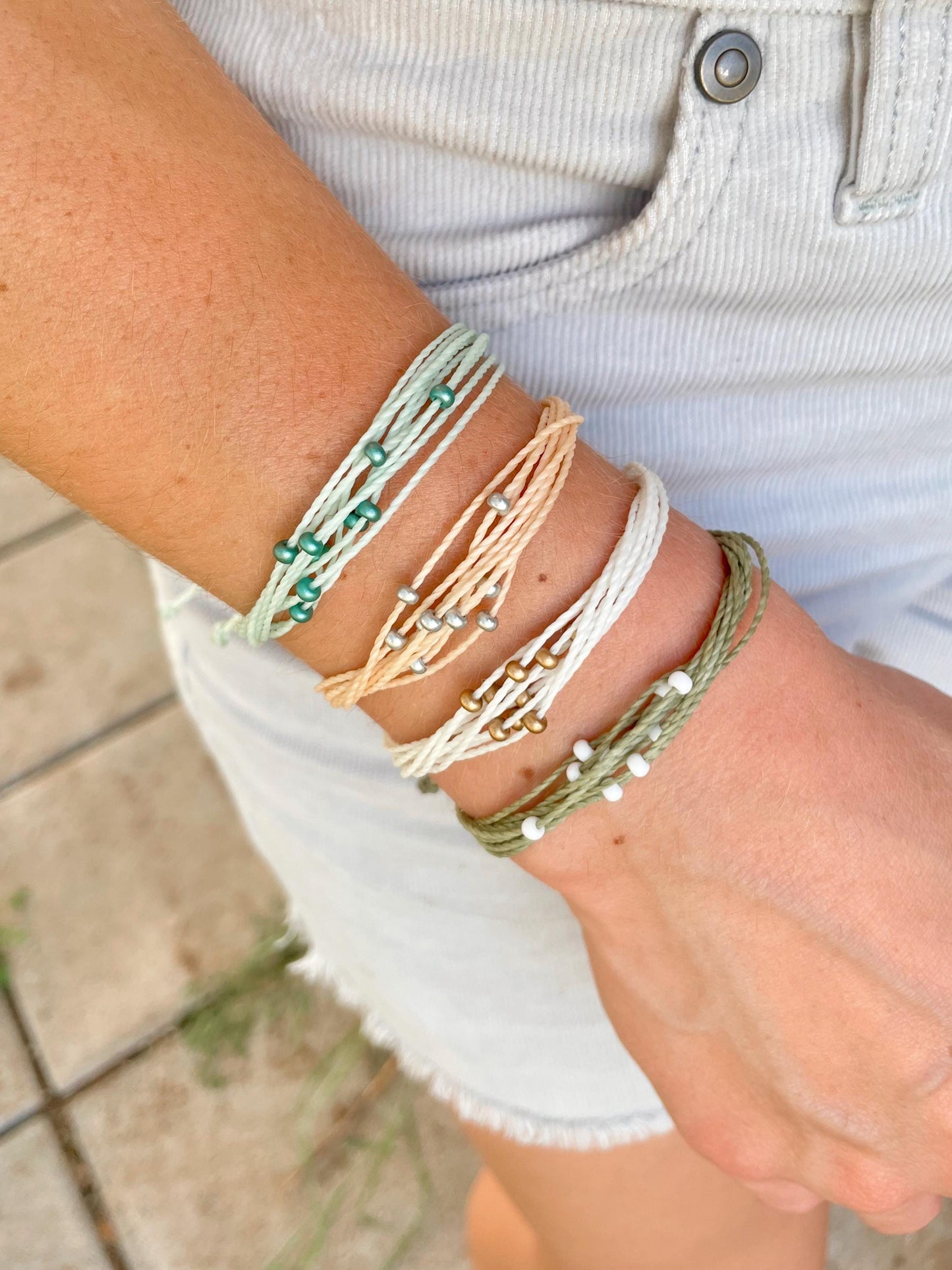 Surfer Style String Bracelet with Beads Beachy Boho Cord Adjustable Pull String Bracelet