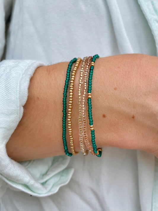 Emerald Green and Gold Beaded Bracelet Set Stretchy Tiny Bead Bracelet Minimalist Jewelry for Bridesmaids Gift Elegant Bracelet Stack Dainty