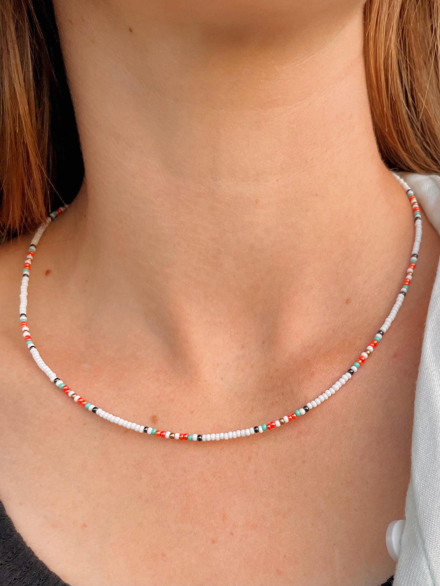 Colorful Seed Bead Necklace Beaded Surfer Necklace Beach Boho Choker for Women Dainty White Summer Jewelry Handmade Beaded Layering Necklace