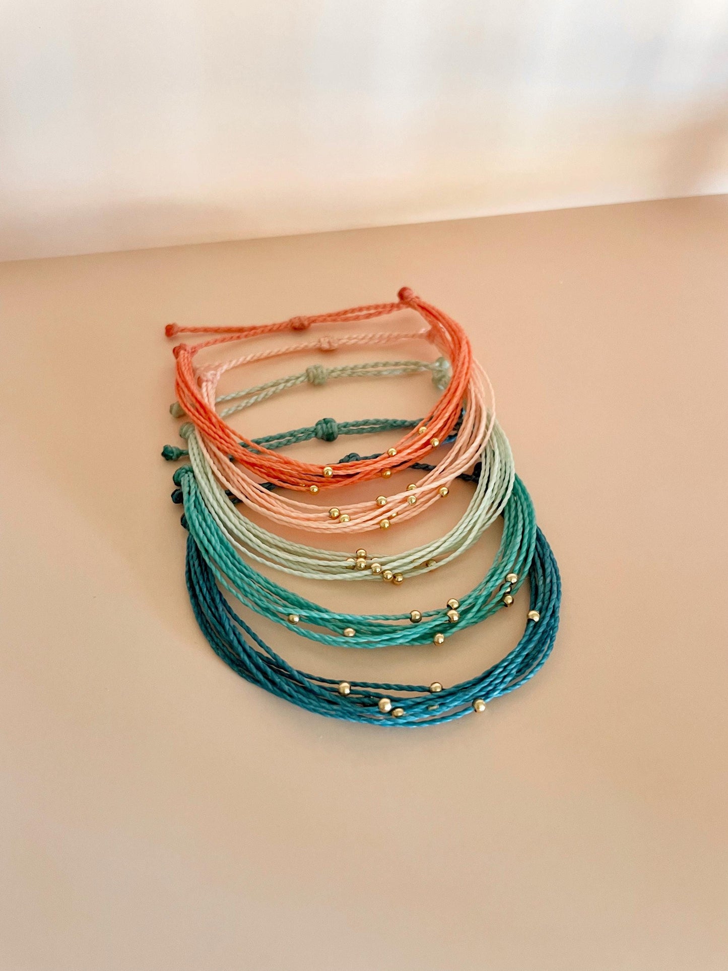 18kt Gold Filled Bead Bracelet For Women String Bracelet Summer Jewelry Colorful Accessories Beachside Bracelets Pull String Bracelet Surfer