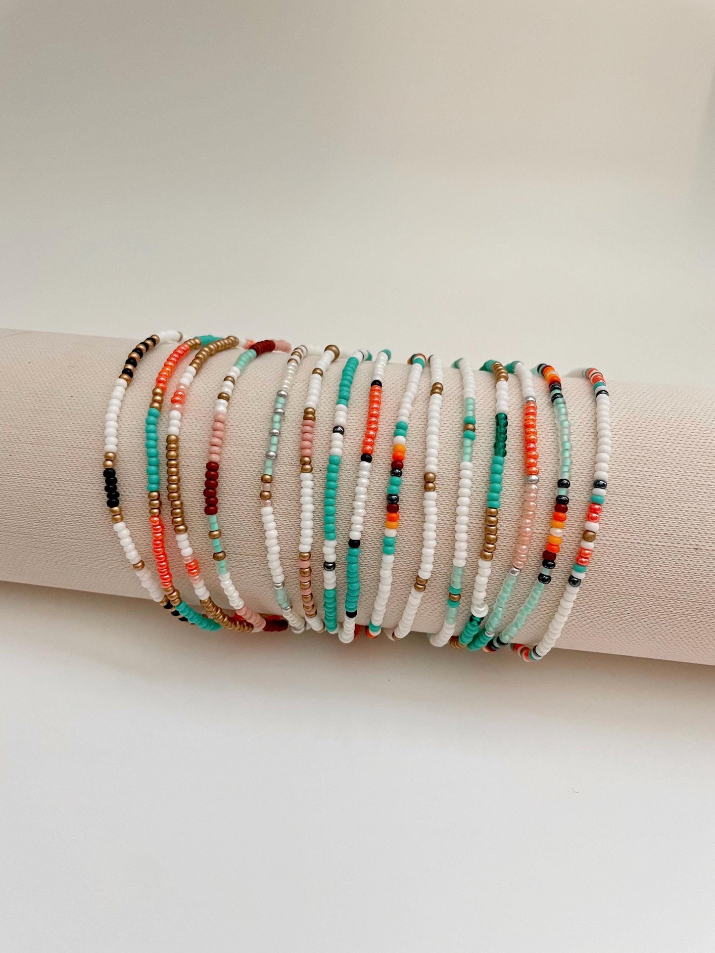 Tiny Seed Bead Bracelet Womens Dainty Stretch Bracelet Colorful Mixed Bead Bracelet for Layering Jewelry Beachy 2mm Beaded Elastic Bracelet