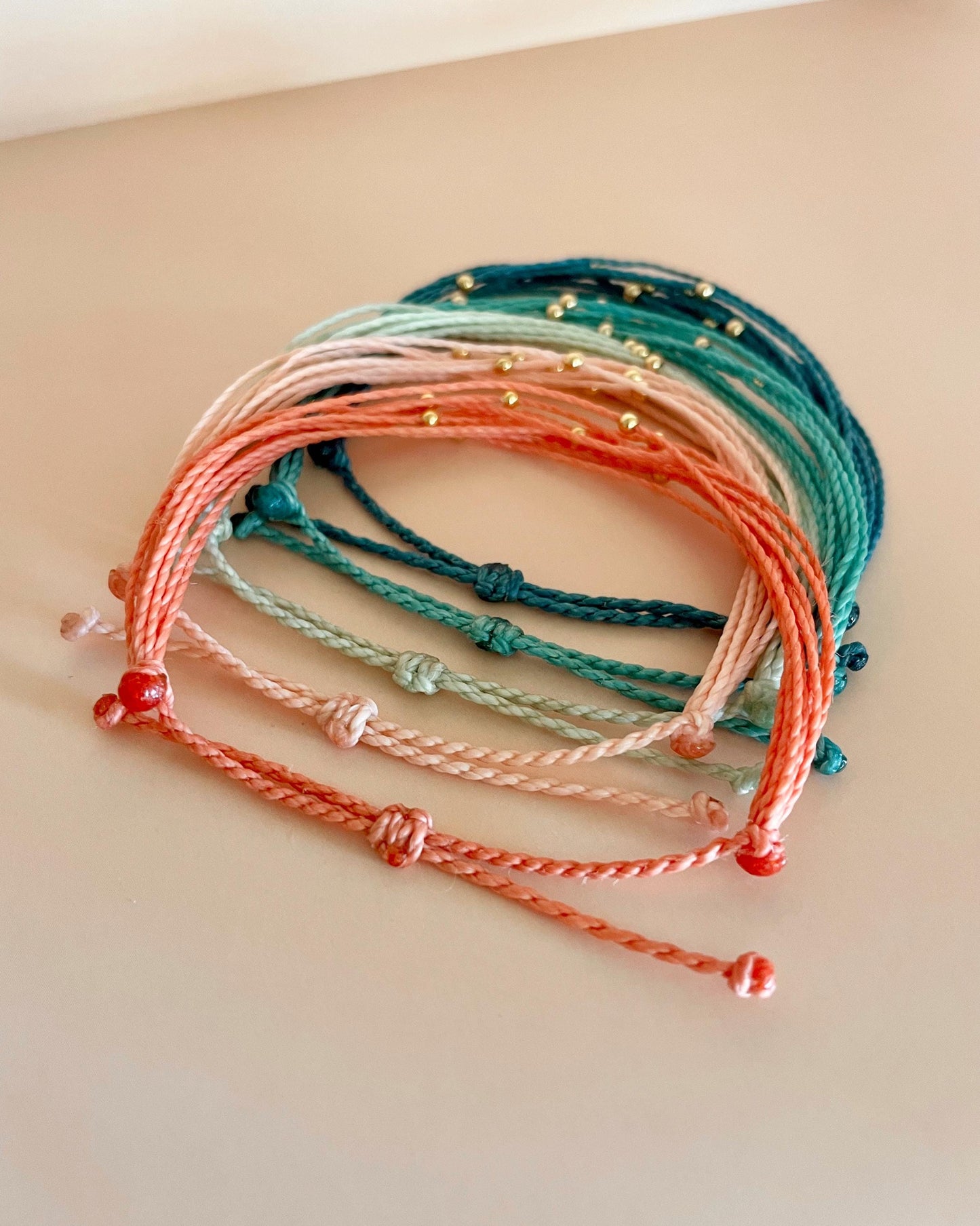 18kt Gold Filled Bead Bracelet For Women String Bracelet Summer Jewelry Colorful Accessories Beachside Bracelets Pull String Bracelet Surfer