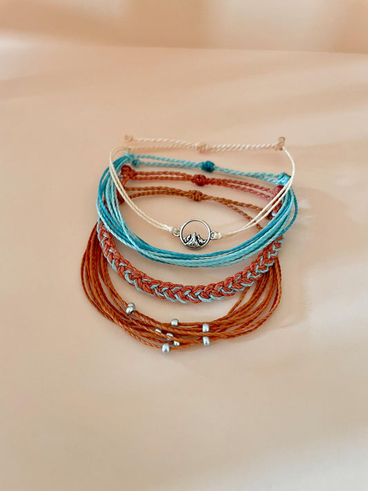Mountain Charm Bracelet Outdoorsy Girl Gift Adjustable String Bracelet Set Hiker Girl Gift Idea Bracelet Stack Colorful Braided Bracelet