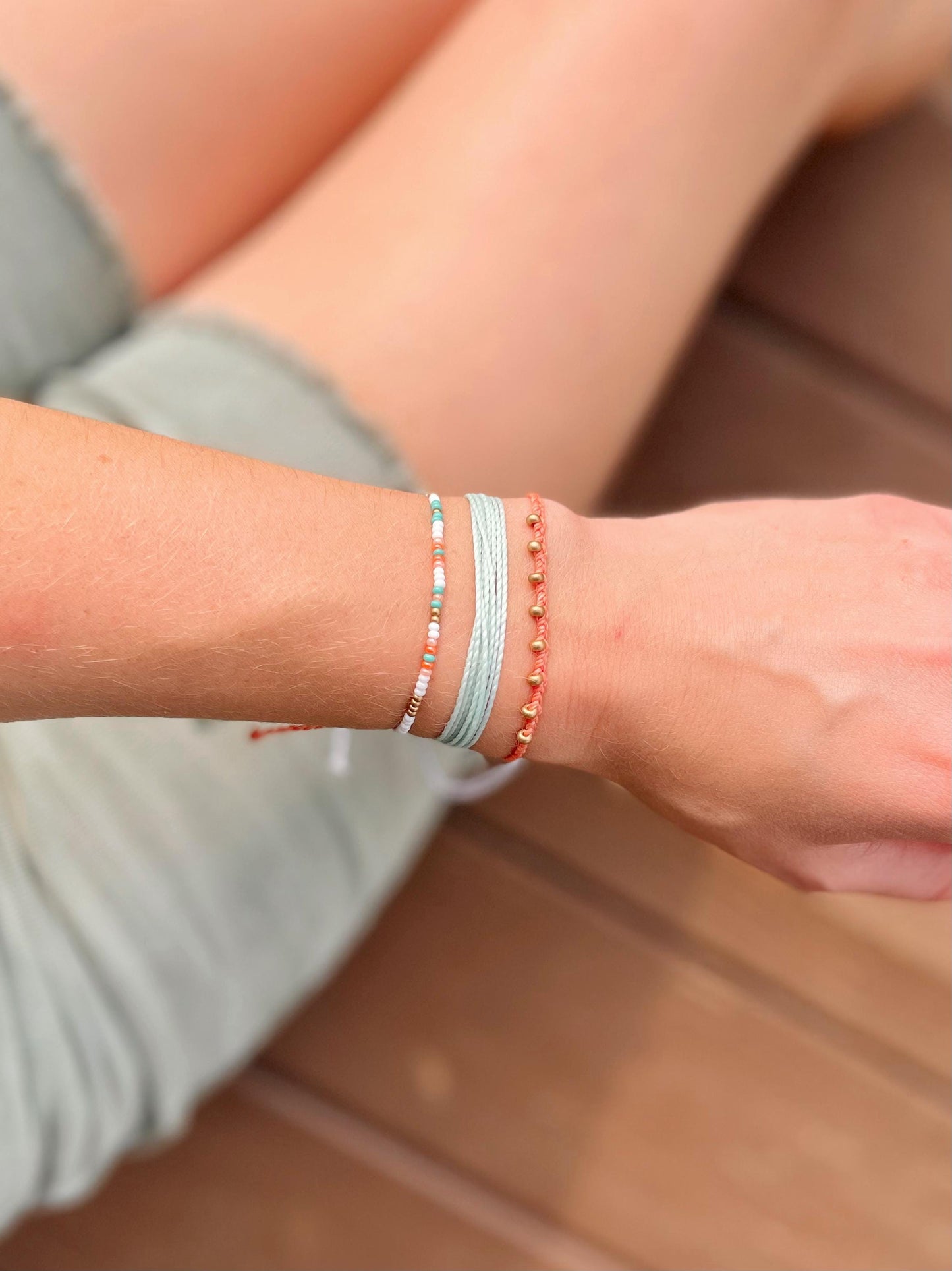 Surfer Bracelet Set String Bracelet Stack Beaded Beach Jewelry for Women Adjustable Stackable Bracelets Handmade Boho Summer Accessories
