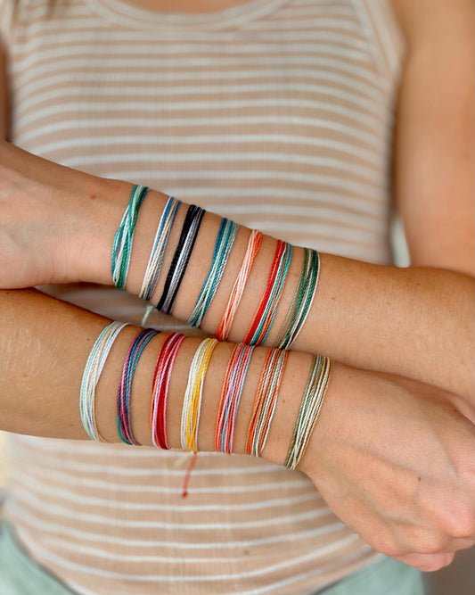 Surfer Bracelet for Women Adjustable String Bracelet Waterproof Beach Jewelry for Women Colorful Bracelets Stacking Handmade Summer Jewelry