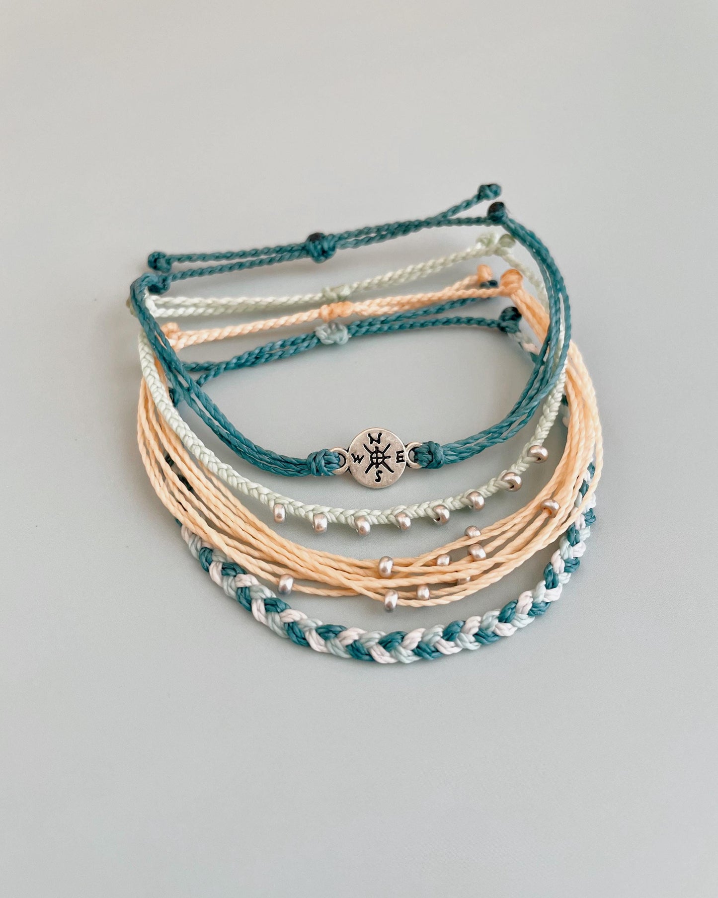 Waterproof Friendship Bracelet Compass Charm Nautical Accessory Everyday Style Boho Jewelry Gift Idea Travel Companion Wrist Bands Teal