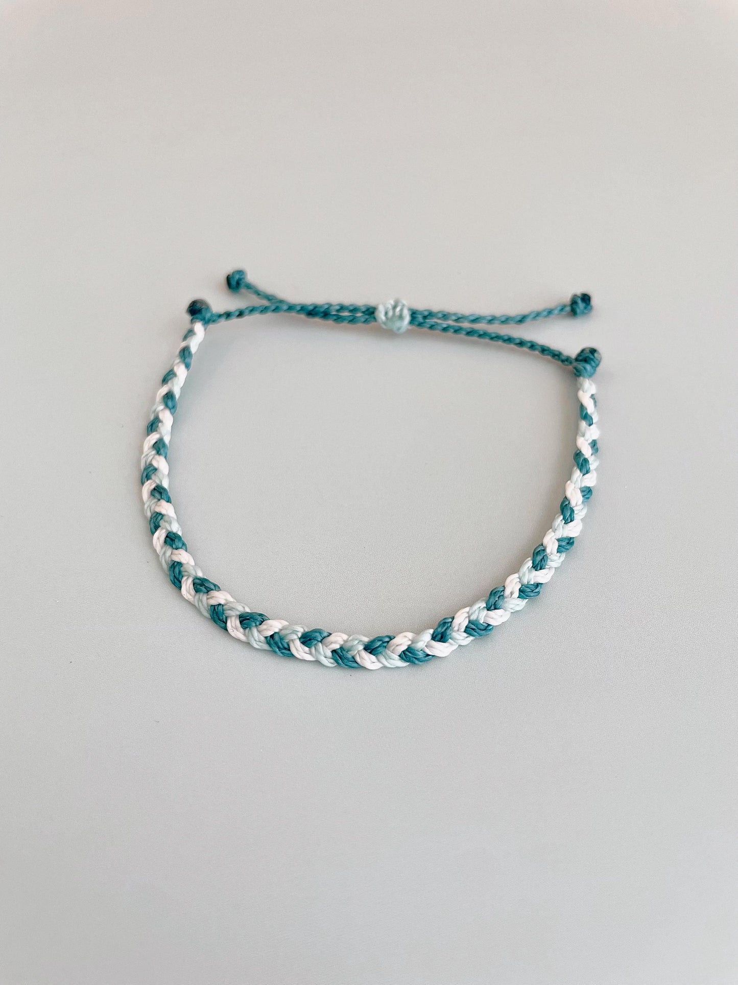 Waterproof Friendship Bracelet Compass Charm Nautical Accessory Everyday Style Boho Jewelry Gift Idea Travel Companion Wrist Bands Teal