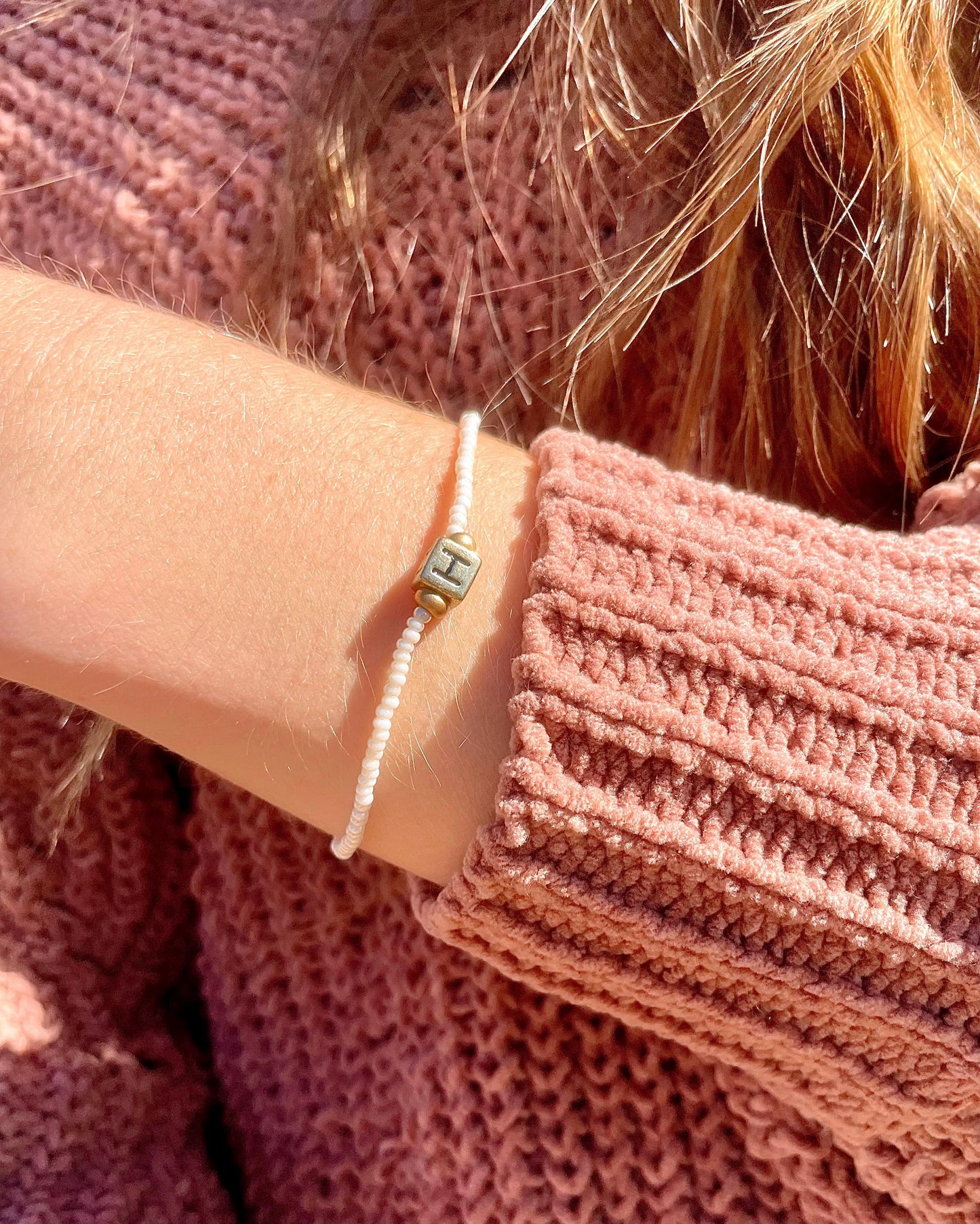 Personalized Initial Beaded Bracelet Dainty Jewelry Gift Idea for Friend Custom Beaded Stretchy Bracelet Minimalist Style Layering Bracelet