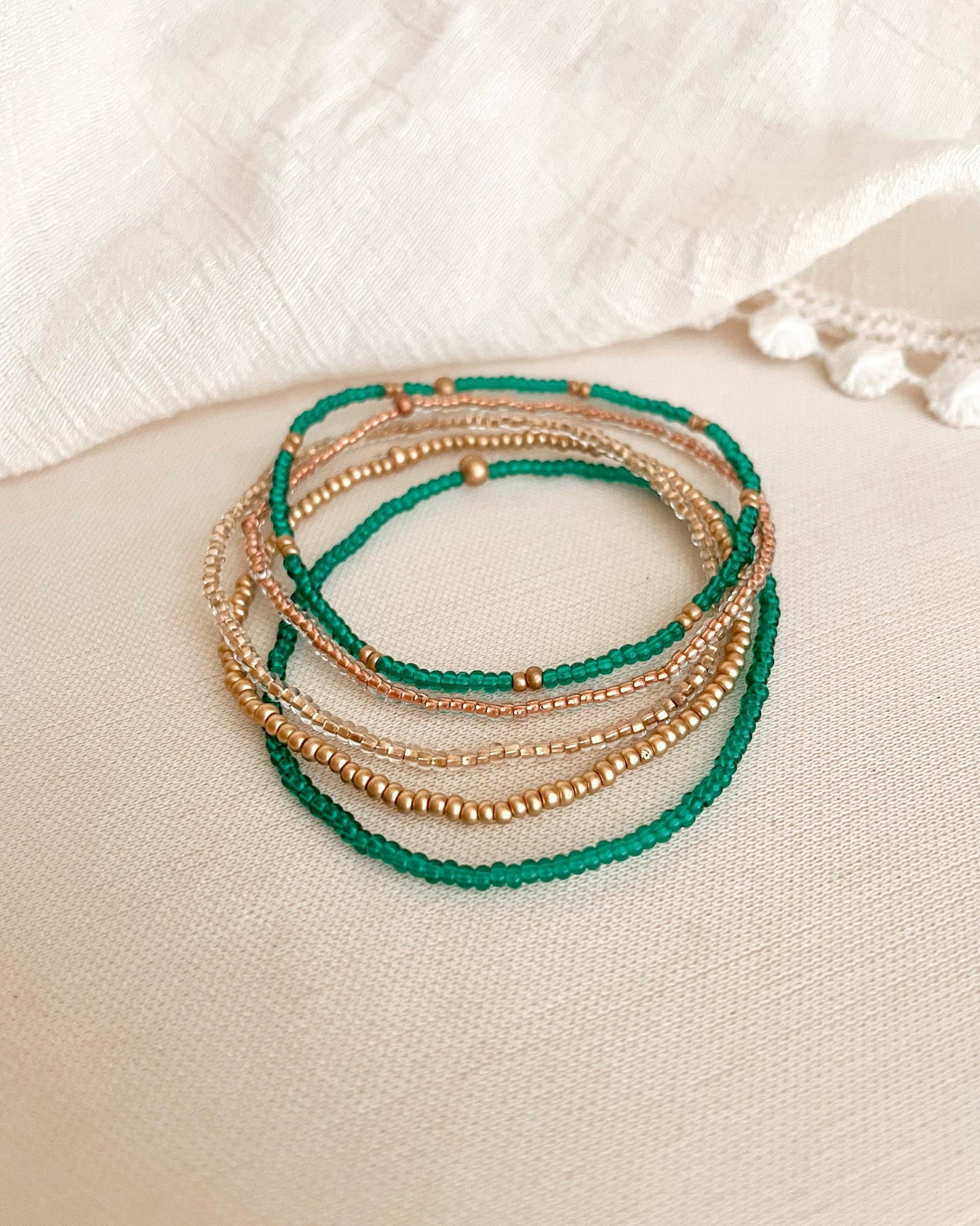 Seed Bead Bracelet Set Dainty Green and Gold Stretch Bracelet Stackable Women Custom Size Bracelet Petite Layering Bracelet Gift Elegant Set