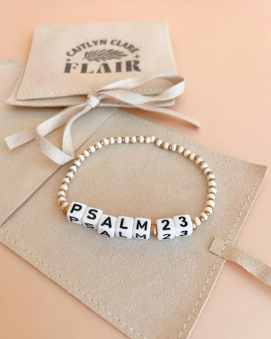 Custom Bible Verse Bracelet Christian Jewelry Gift Idea Personalized Beaded Accessory White Gold Scripture Text Beaded Bracelet Lightweight