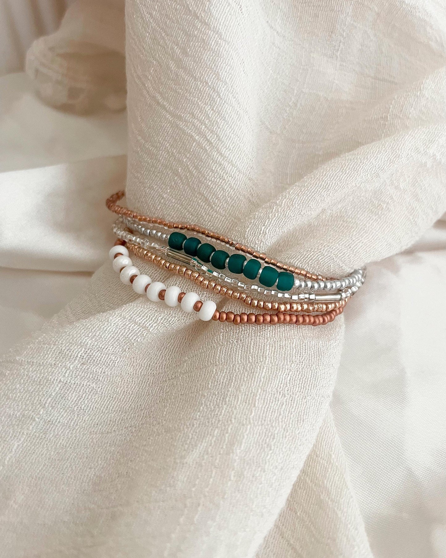 Beaded Stretch Bracelet Set Seed Bead Bracelet Stack Jewelry for Travel Boho Bead Bracelet Casual Jewelry for Work Simple Bracelet Handmade