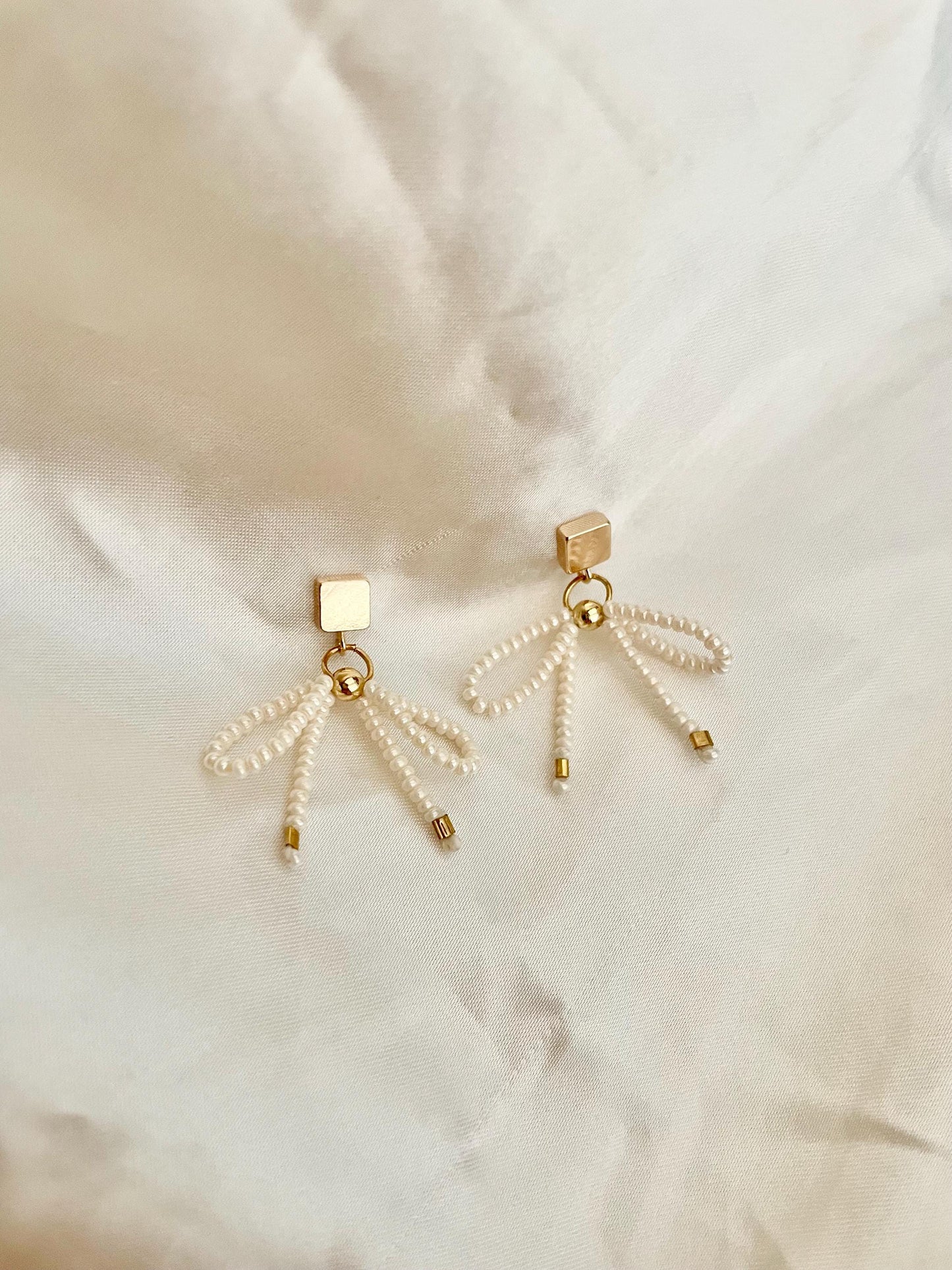 Beaded Bow Earrings 18k Gold Filled Dangle Earrings Minimalist Jewelry Christmas Gift Idea for Daughter Dangle Bow Earrings Tiny Pearl