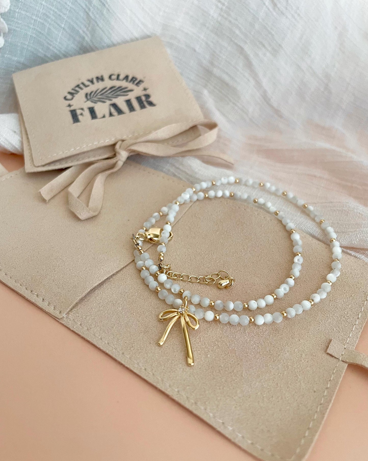 Gold Bow Necklace Non Tarnish 18k Gold Filled Necklace Beaded Mother of Pearl Jewelry Gift for Mom Minimalist Elegant Stone Necklace Dainty