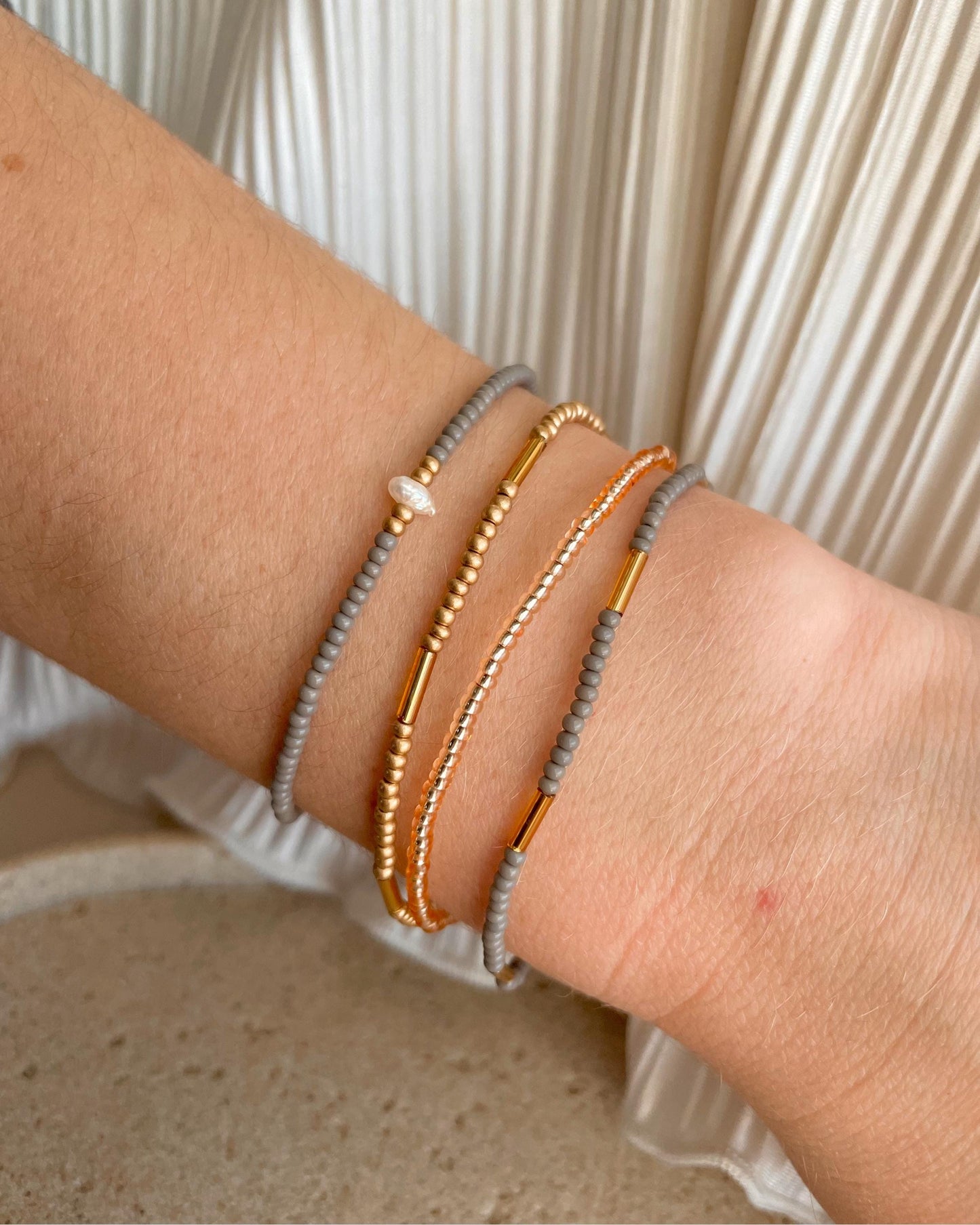 Bohemian Bracelet Stack for Women Dainty Gray Beaded Bracelet Set Minimalist Bead Stretch Bracelet Stackable Jewelry Gift Idea for Friend